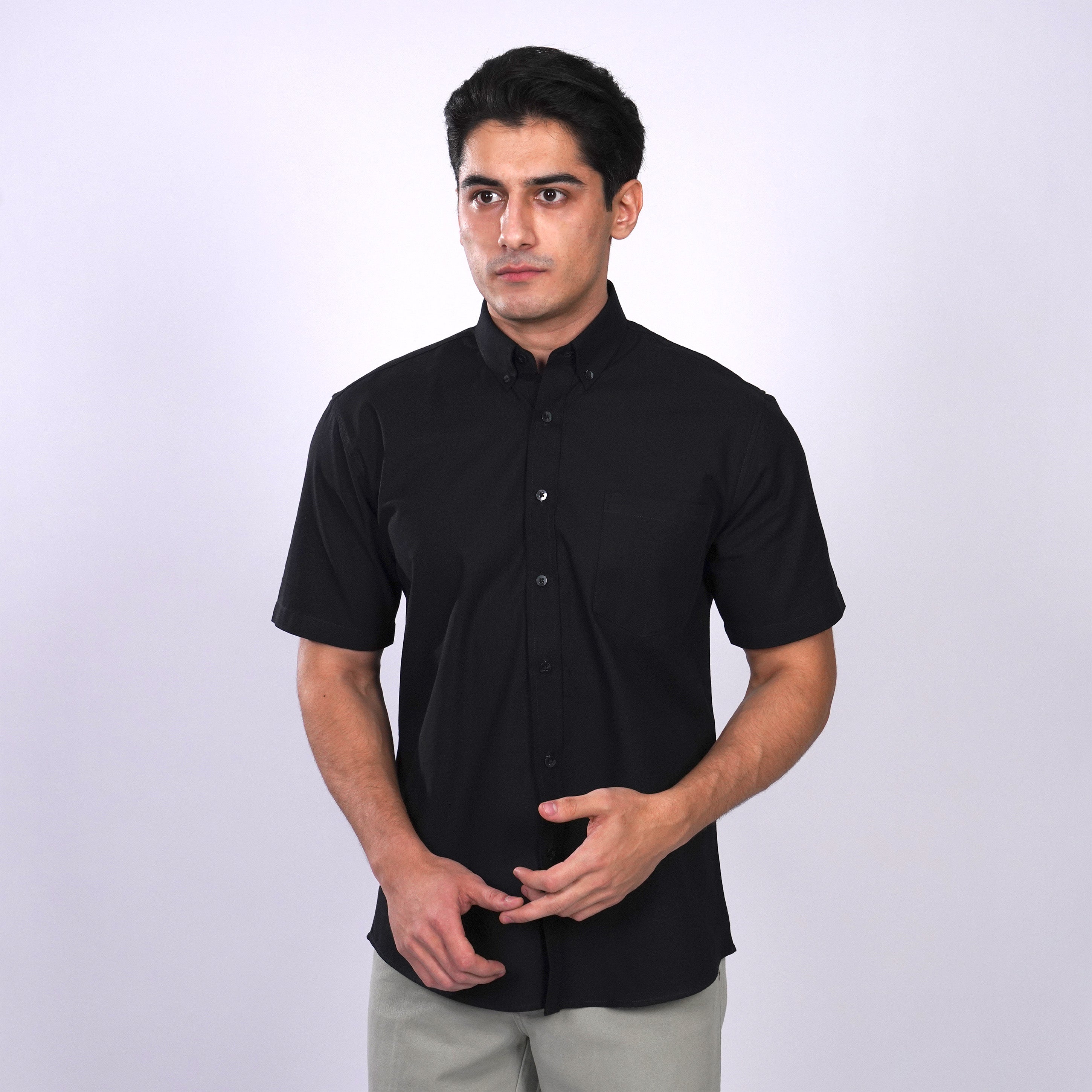 Kemeja Oxford Button Down Lengan Pendek 2364 Black