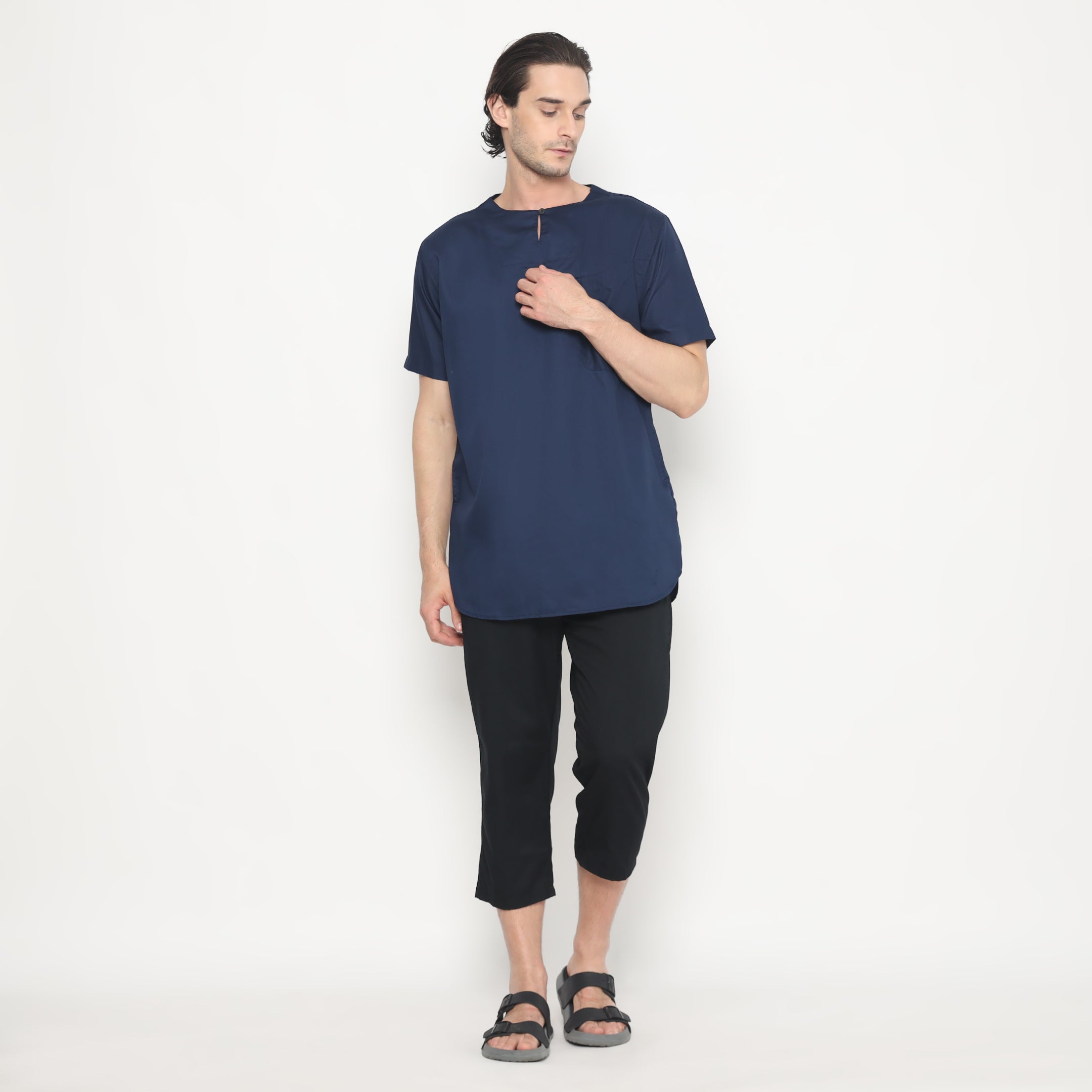 Kurta Umar Solid Lengan Pendek 3003 Navy
