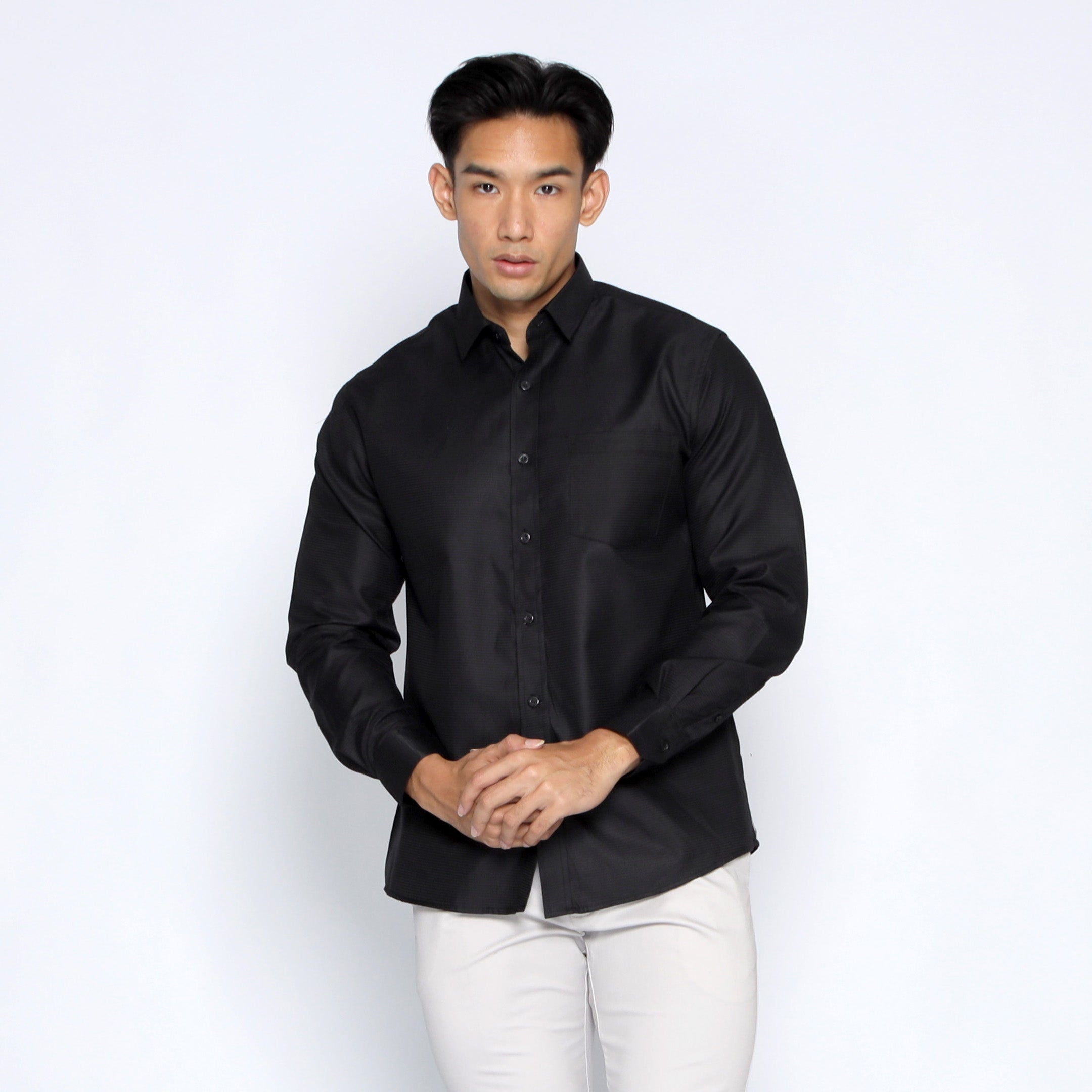 Kemeja Eldric Lengan Panjang 7756 Black