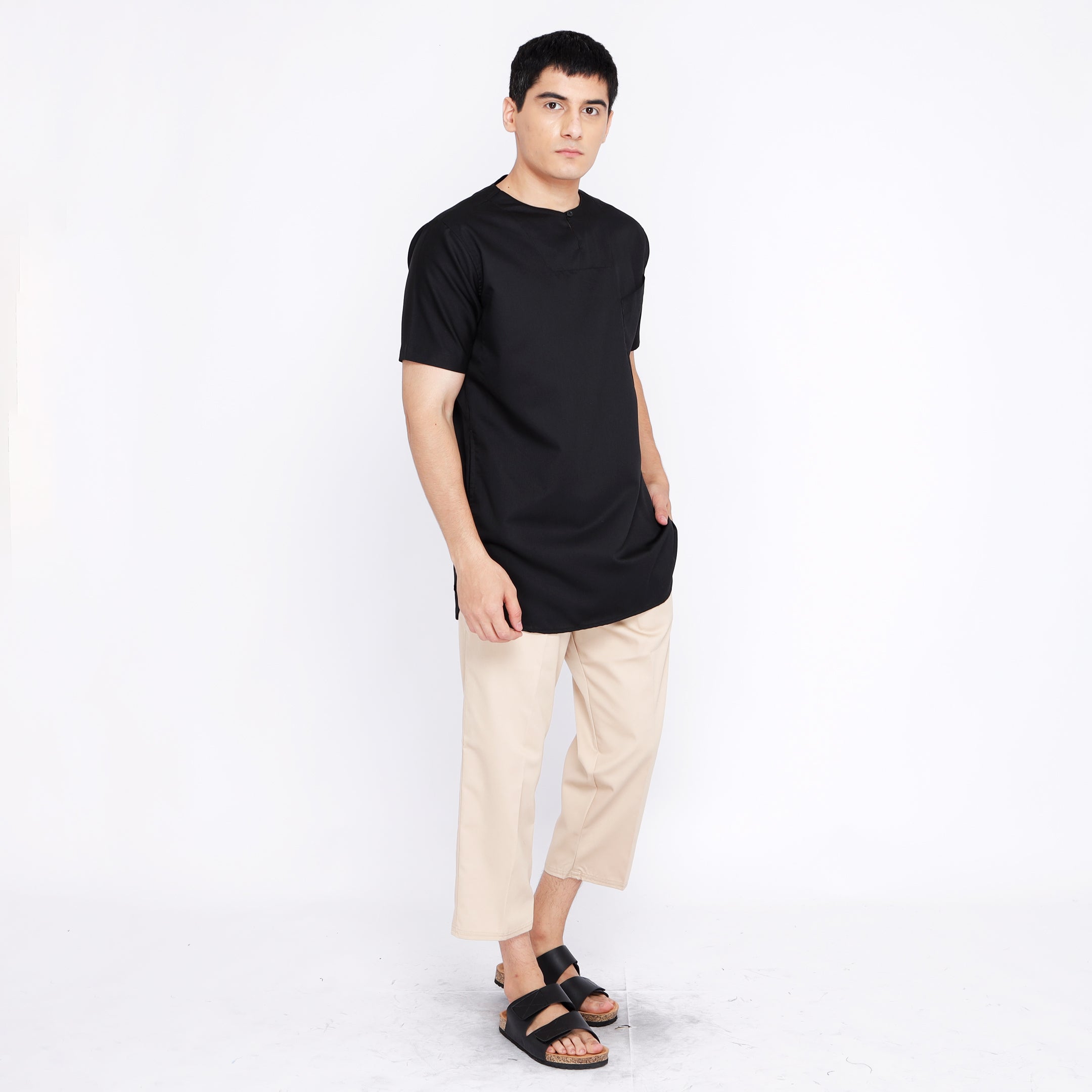 Kurta Umar Solid Lengan Pendek 3003 Black