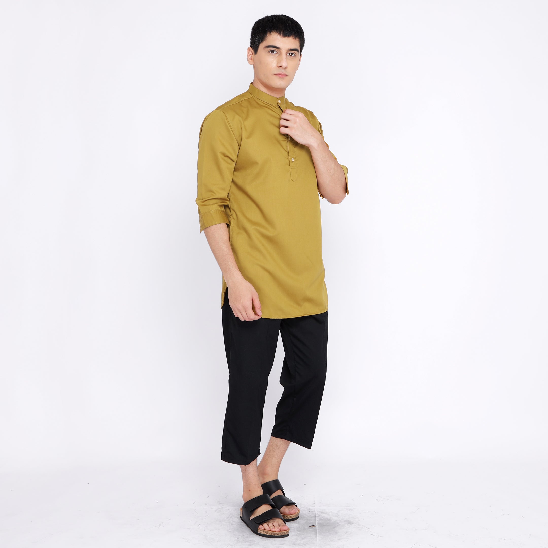 Kurta Hamzah Basic Lengan ¾ 5003 Gold