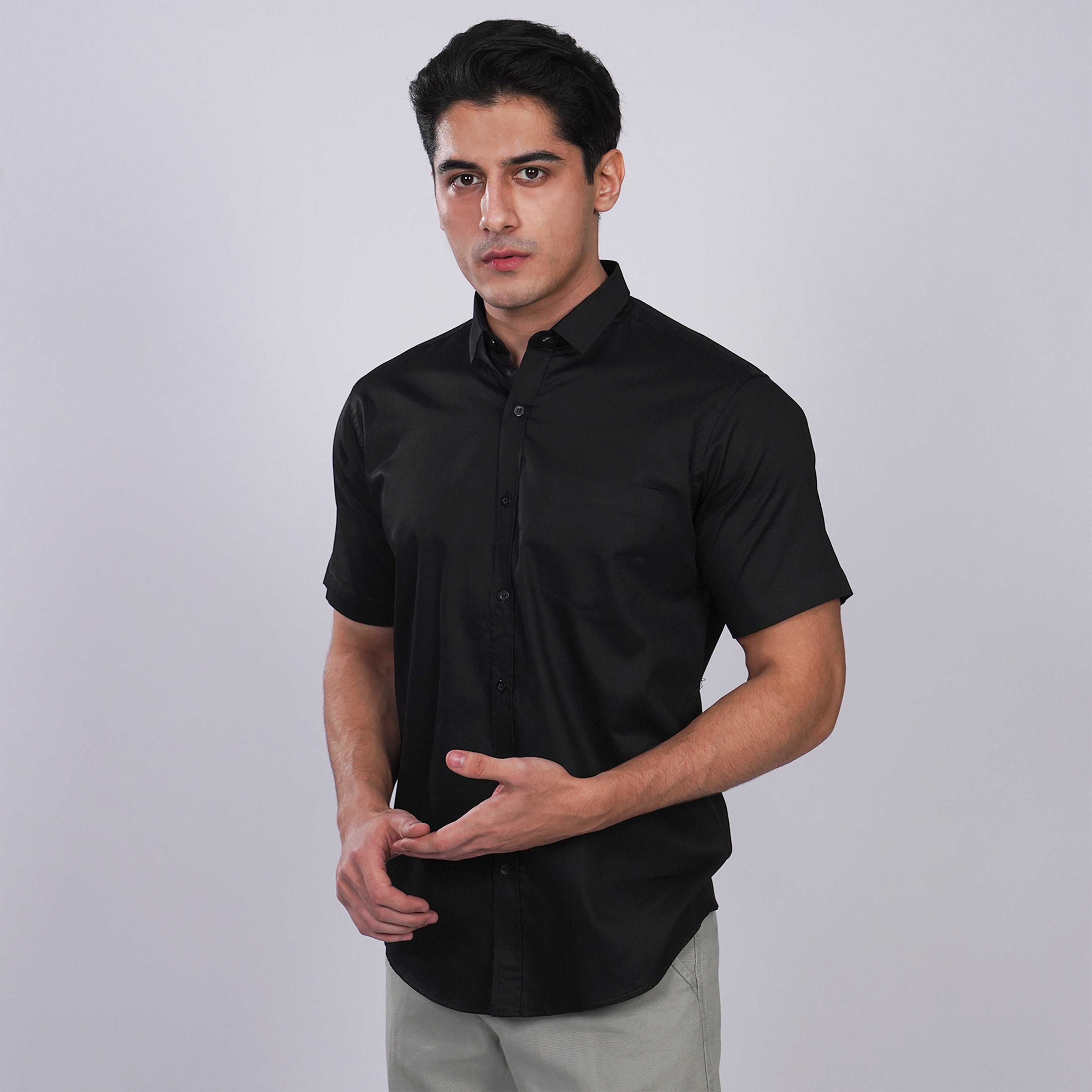 Kemeja Premium Gallant Lengan Pendek 2334 Black
