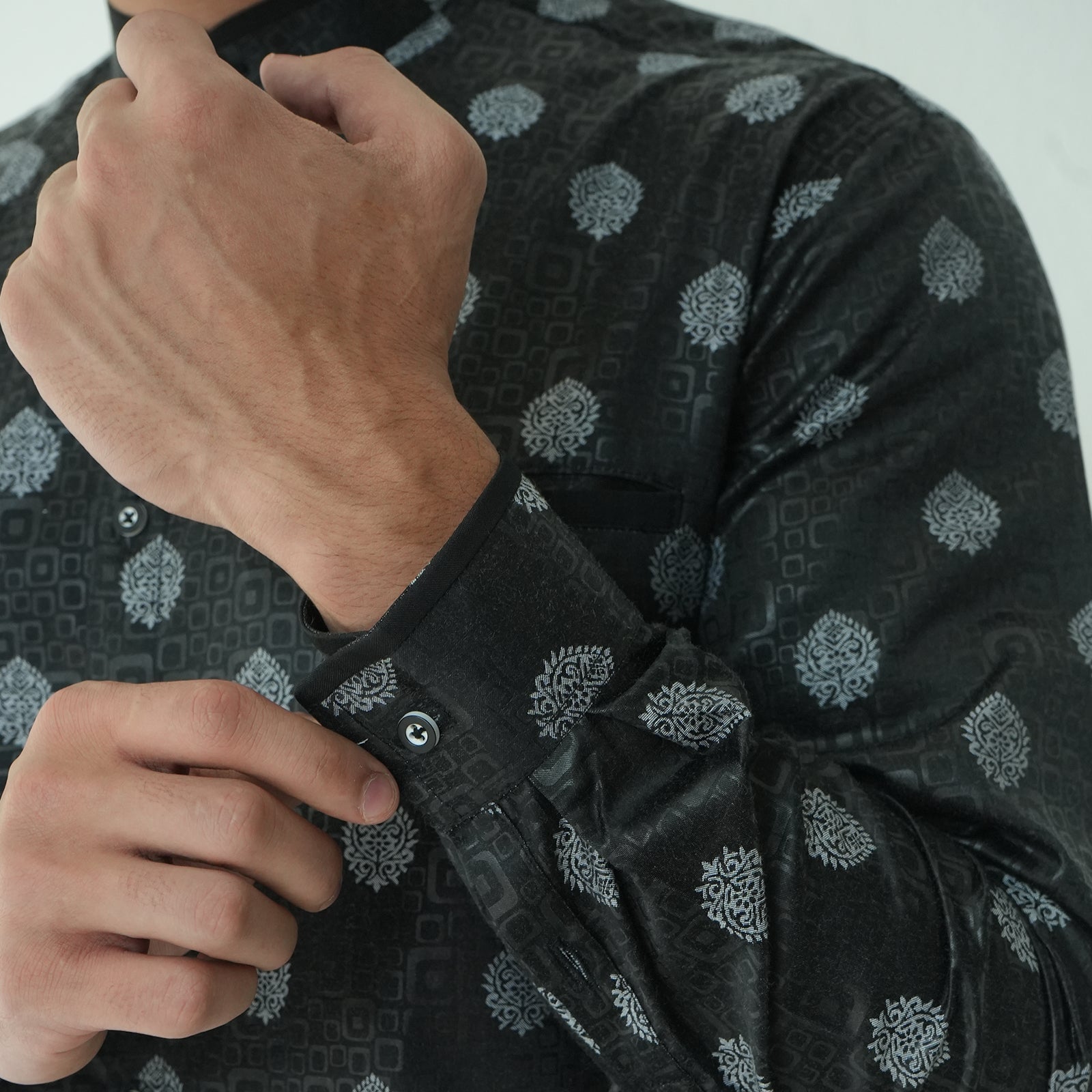 Koko Batik Syam Lengan Panjang 9982 Black